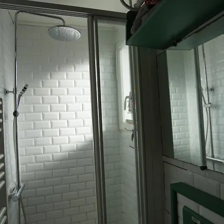 Joli Duplex 3 Pieces Dans Les Puces Apartment *
