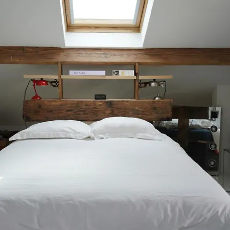 Apartment Joli Duplex 3 Pieces Dans Les Puces *